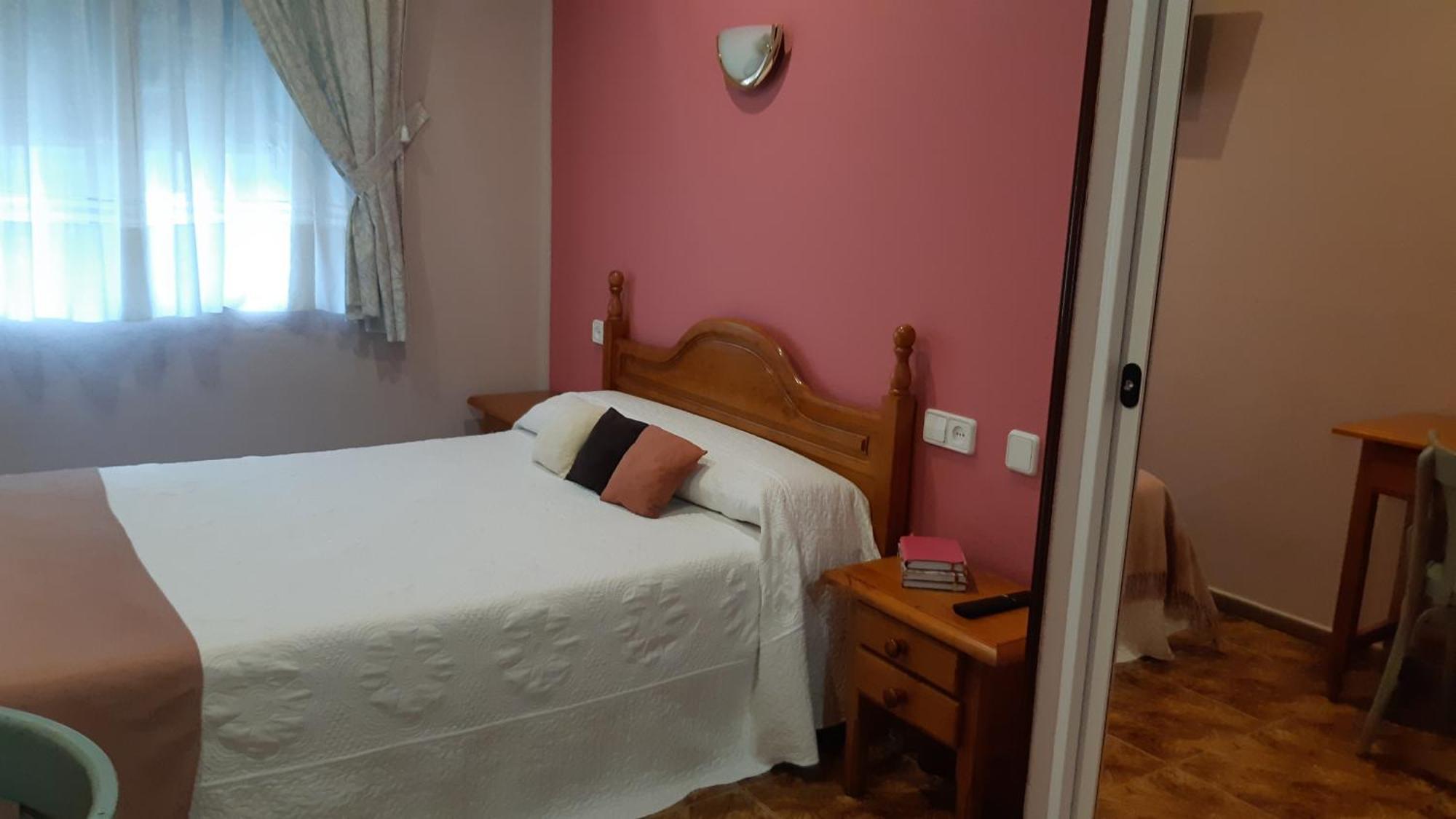 Single Room Private Bathroom