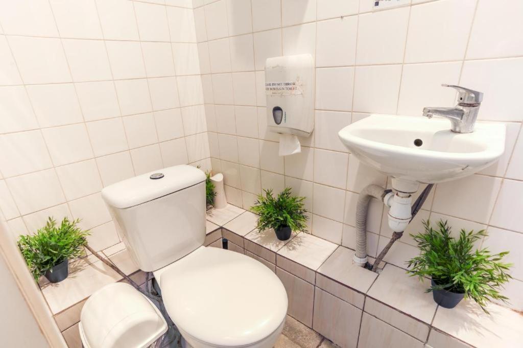 Chambre Double avec Salle de Bains Commune