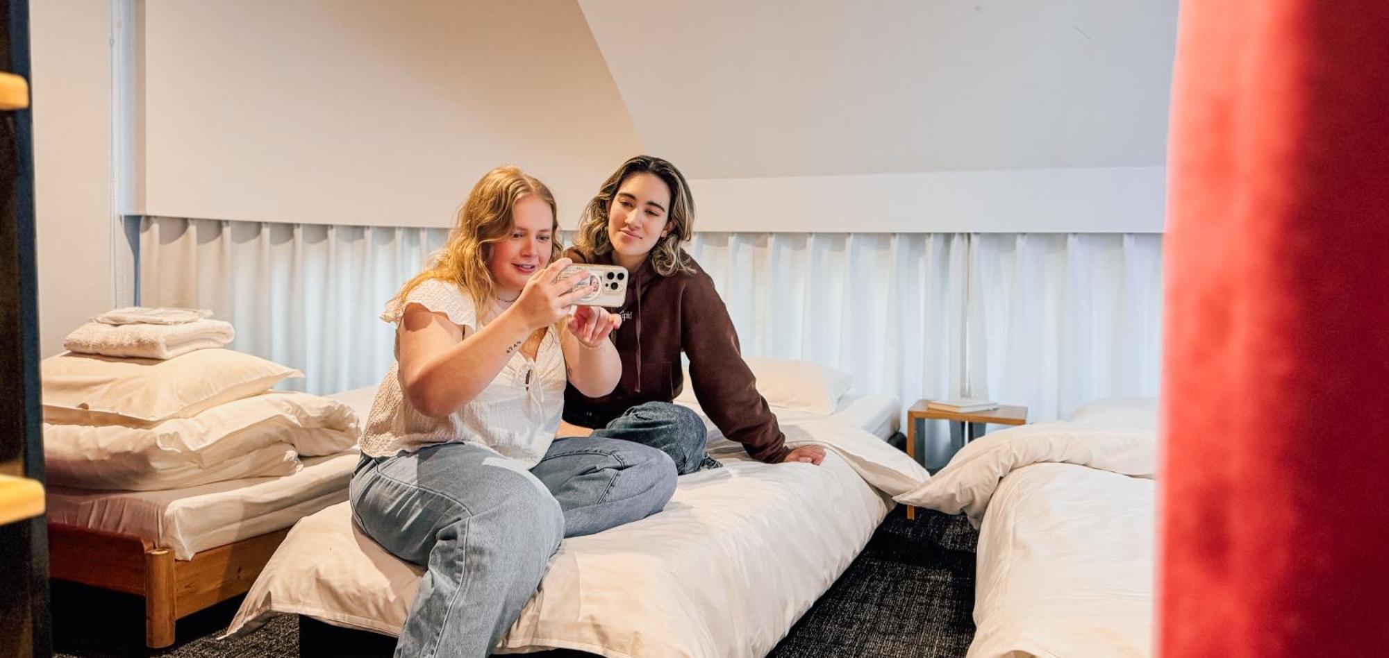 Mixed Dormitory Room