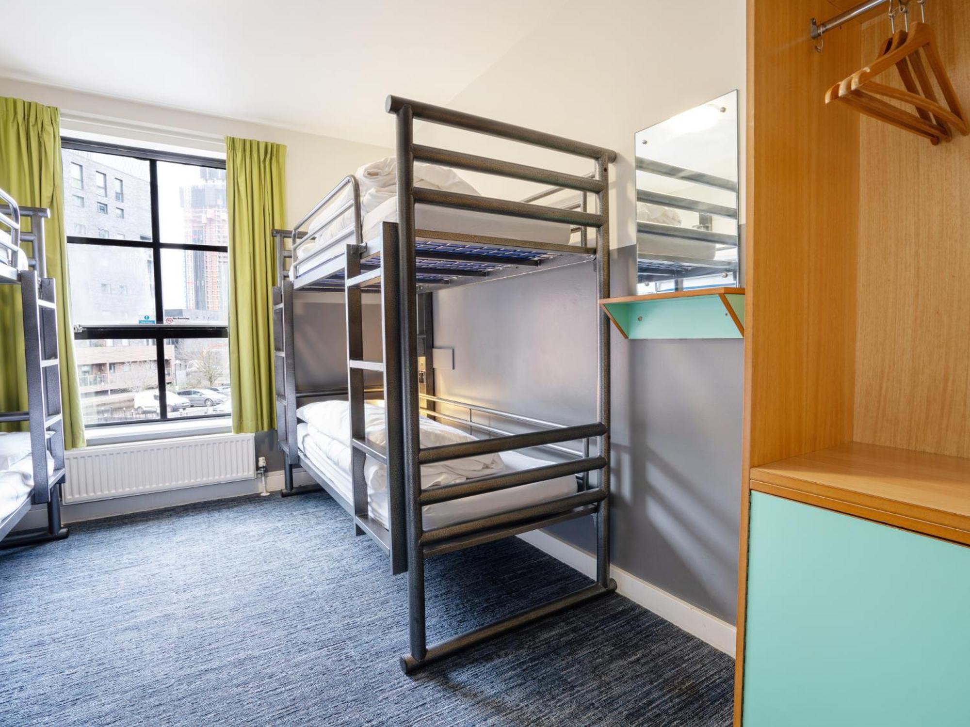 Bed 4-Bed Female Dormitory Room