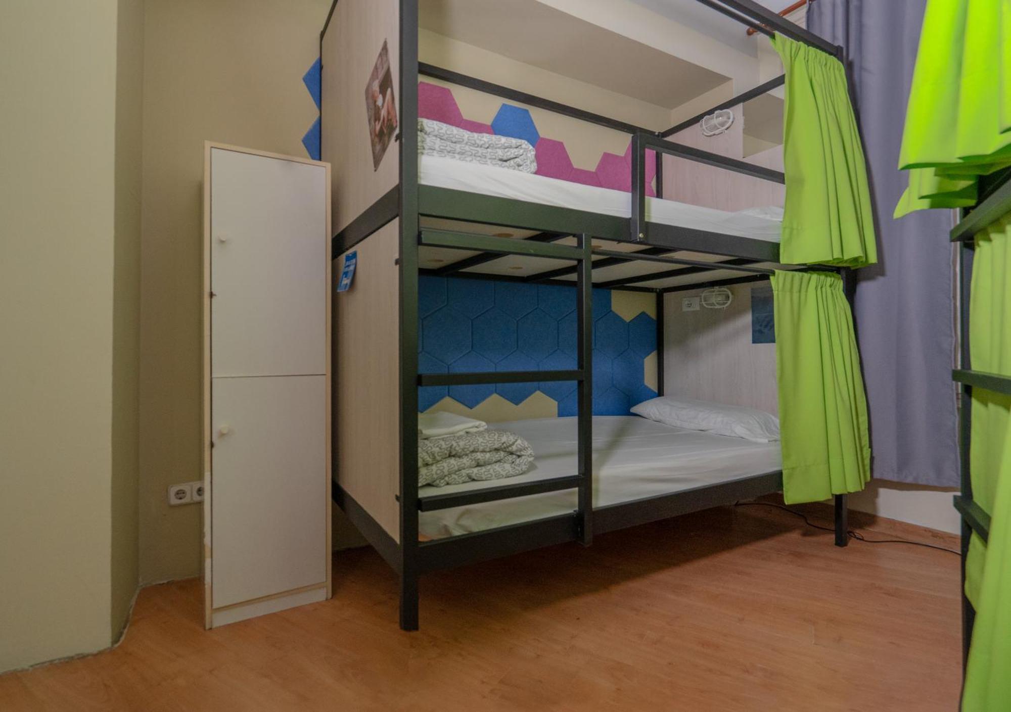 Posto Letto in Dormitorio Femminile per 4 Persone