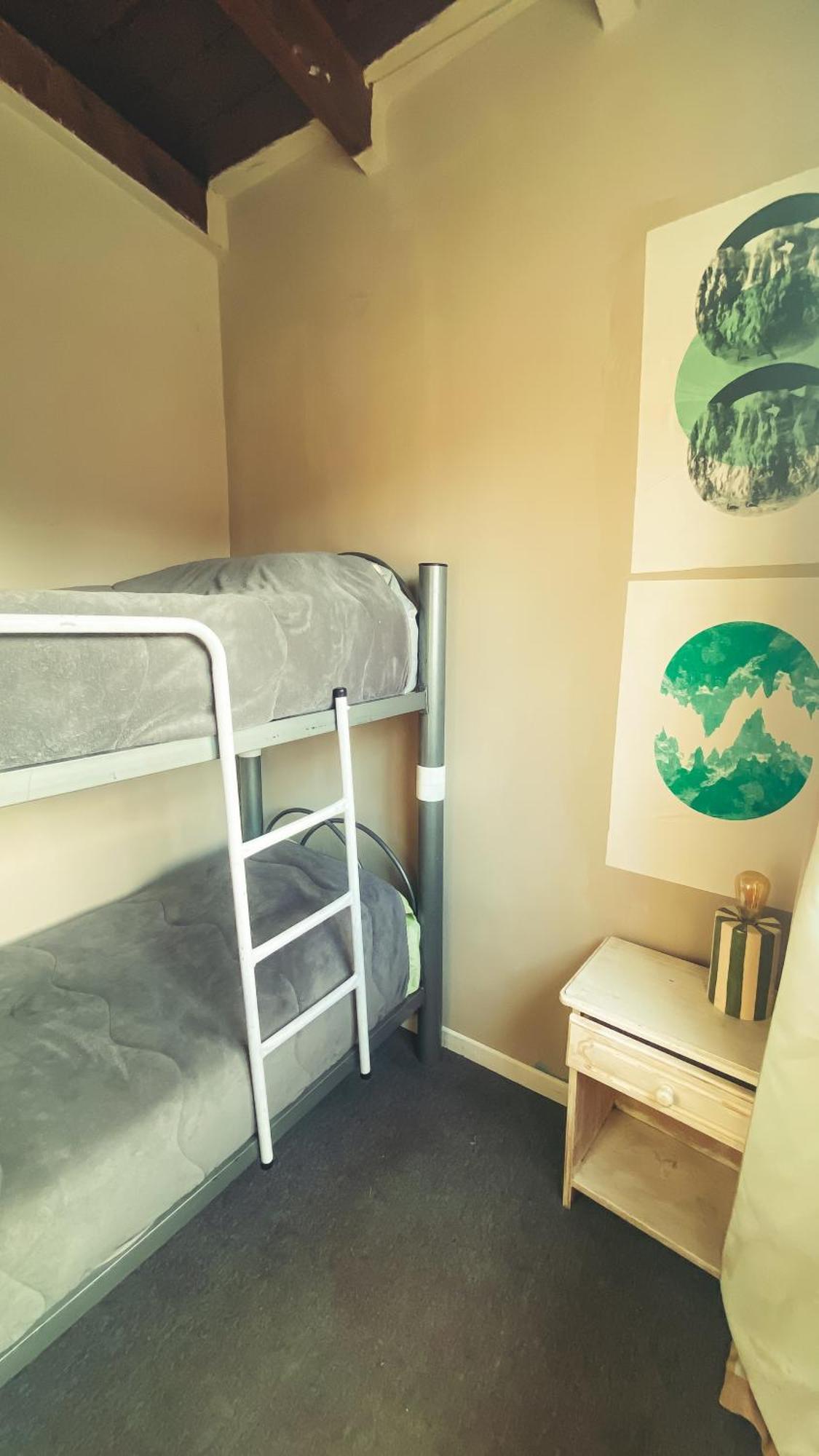Bed in 6-Bed Mixed Dormitory Room