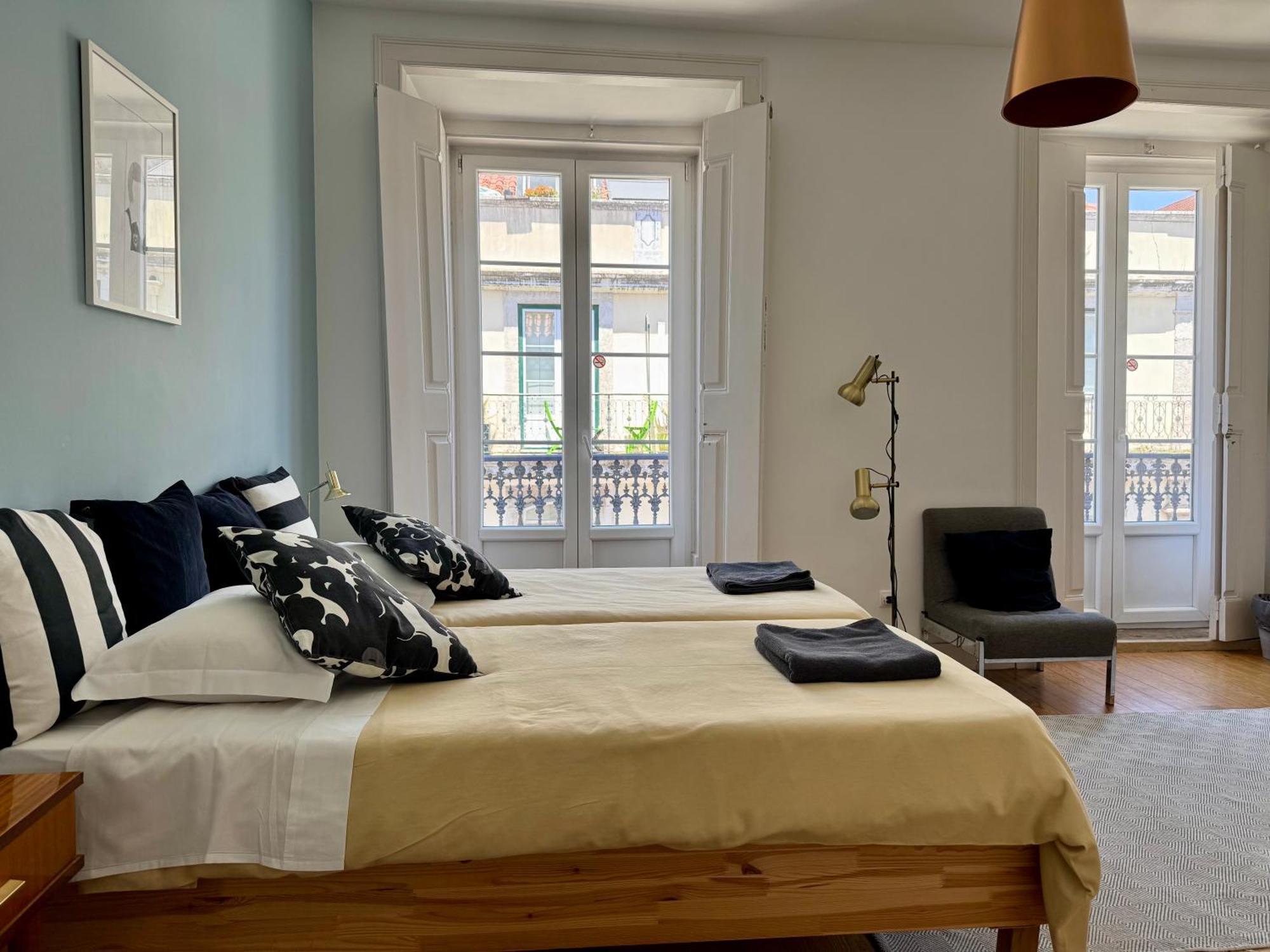 Quarto Familiar com Casa de Banho Privativa