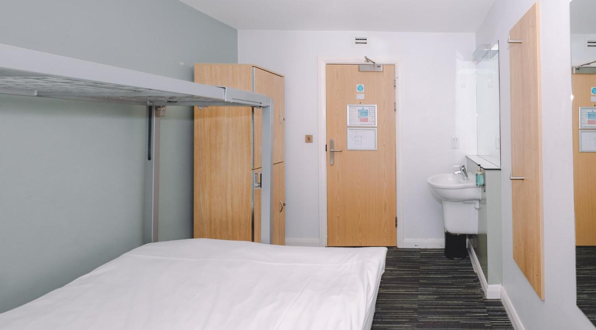 Double Room with Shared Bathroom,1690364952:JPEG