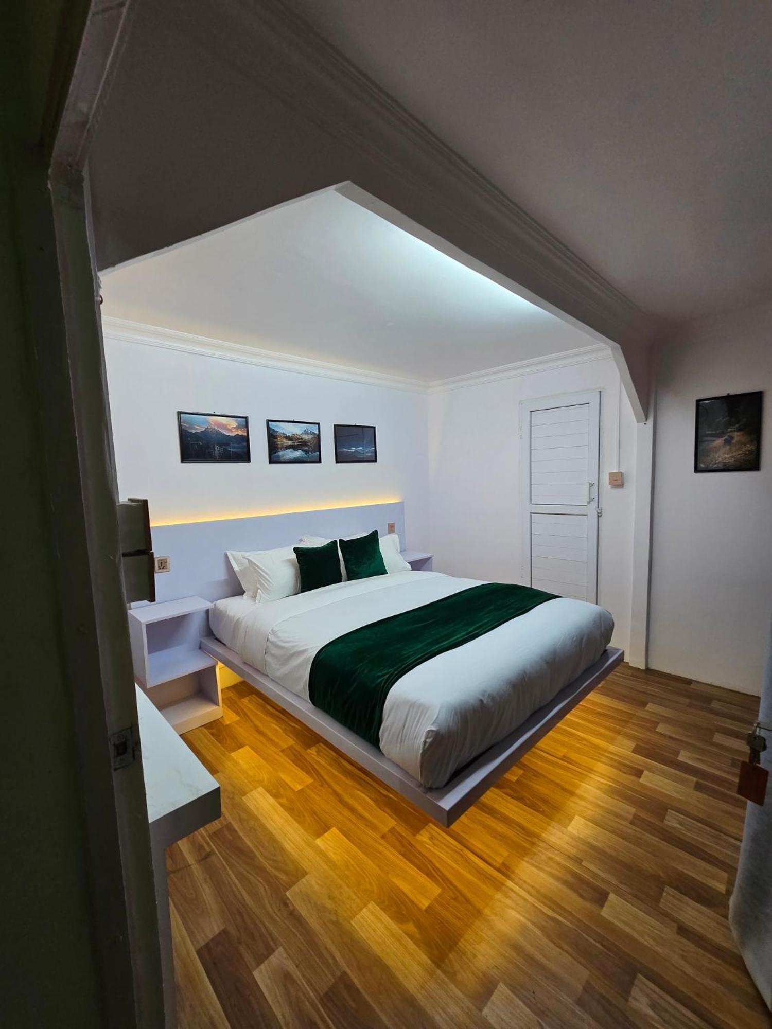 Deluxe Double Room with Balcony