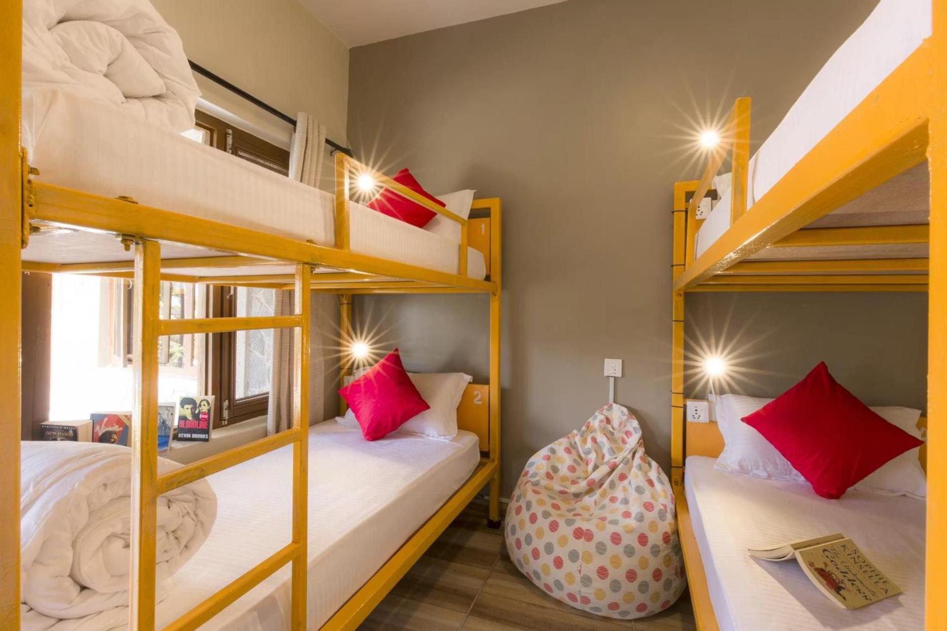 Bed 4-Bed Female Dormitory Room,1698291259:JPEG