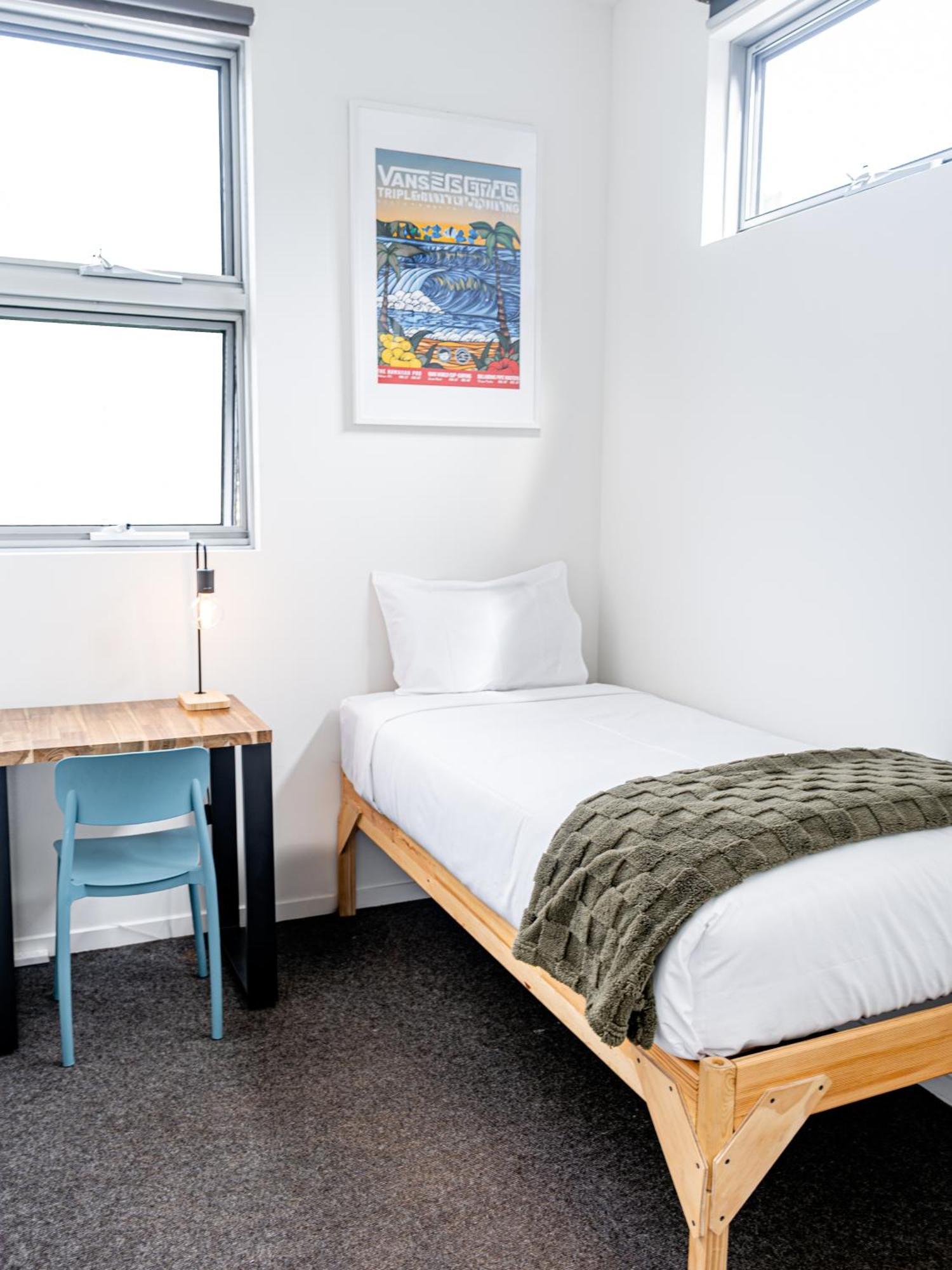 Single Room with Shared Bathroom