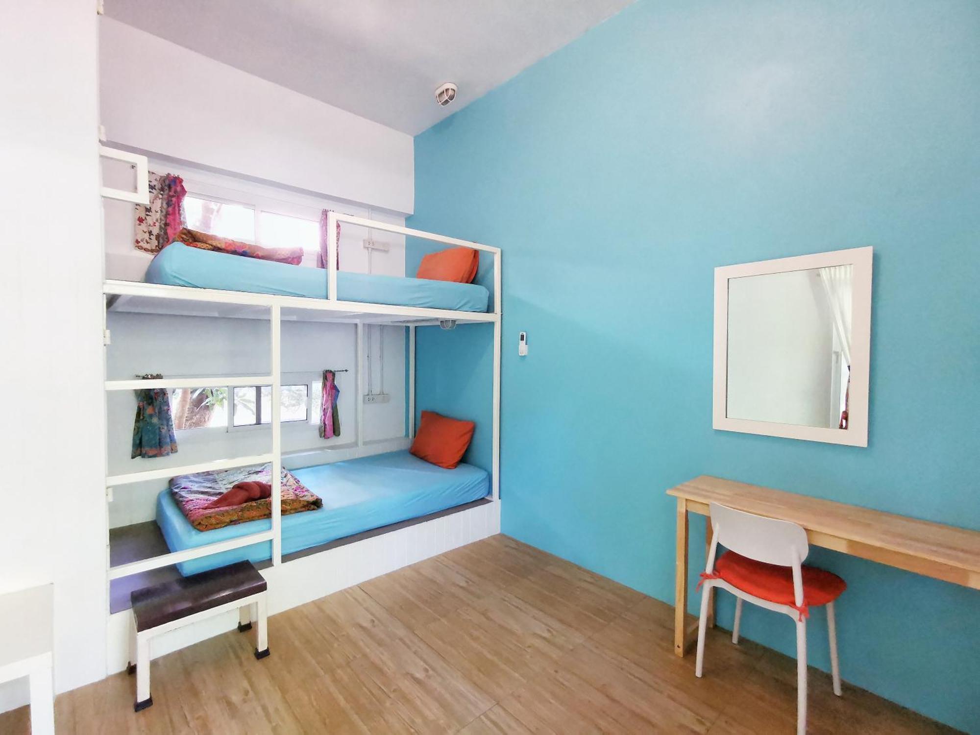 Twin Room with Shared Bathroom,1704927179:JPEG