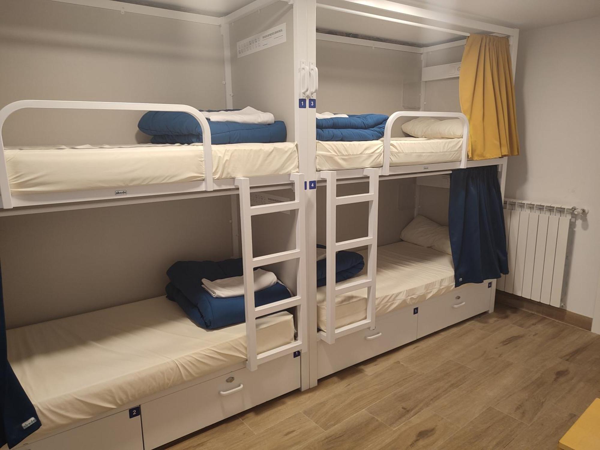 Bed 4-Bed Dormitory Room