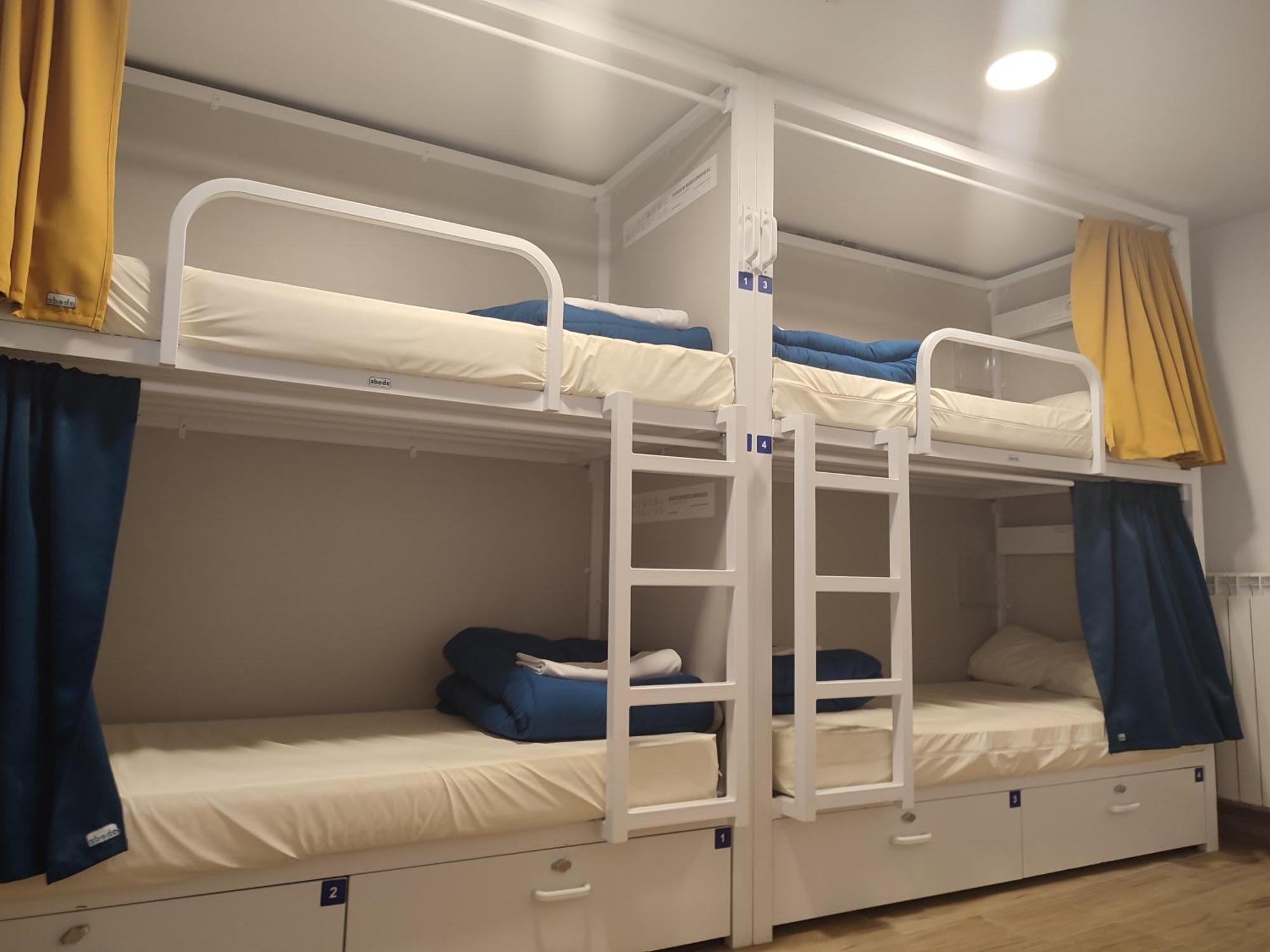 Bed 4-Bed Dormitory Room