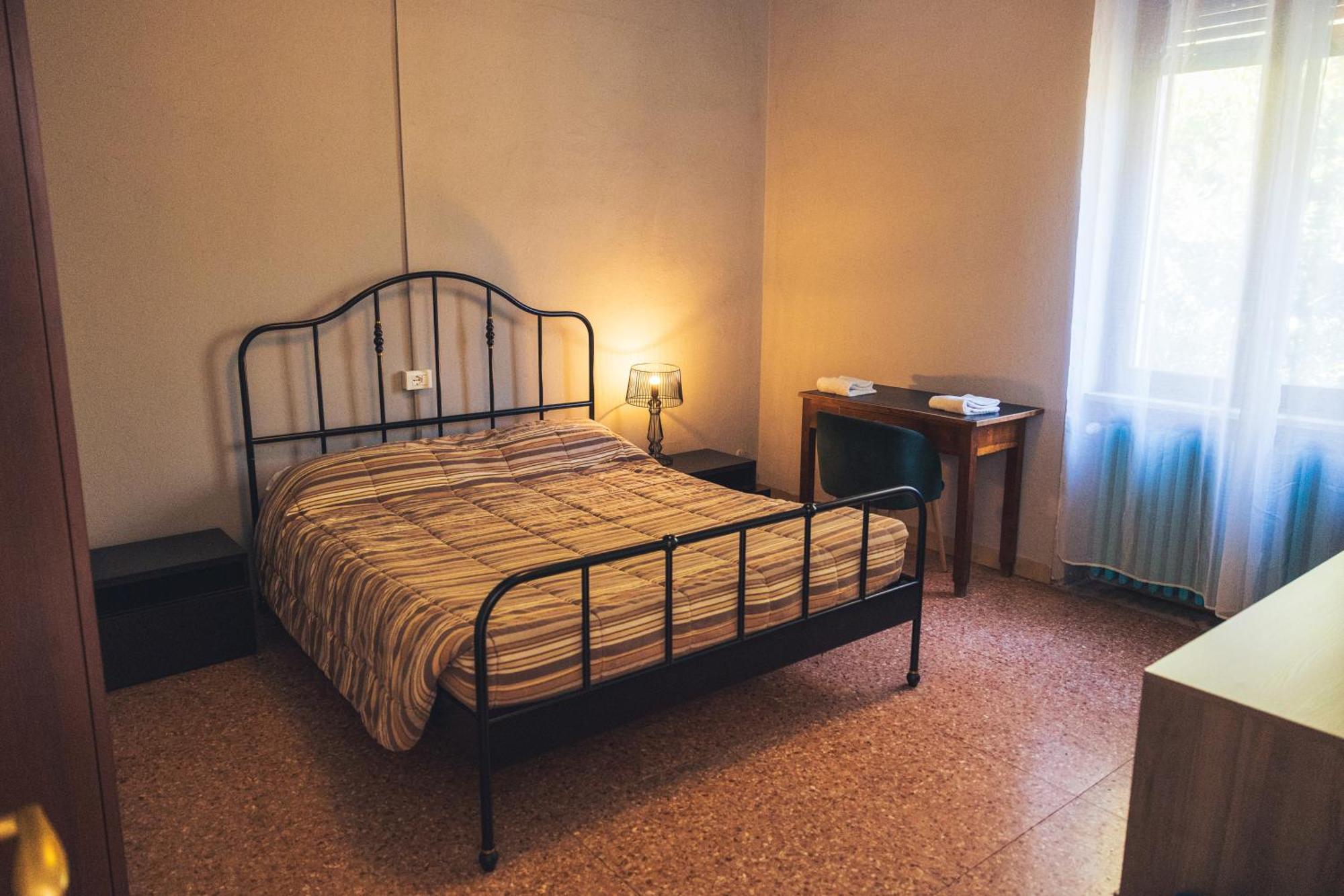 Double Room with Shared Bathroom,1739427295:JPEG