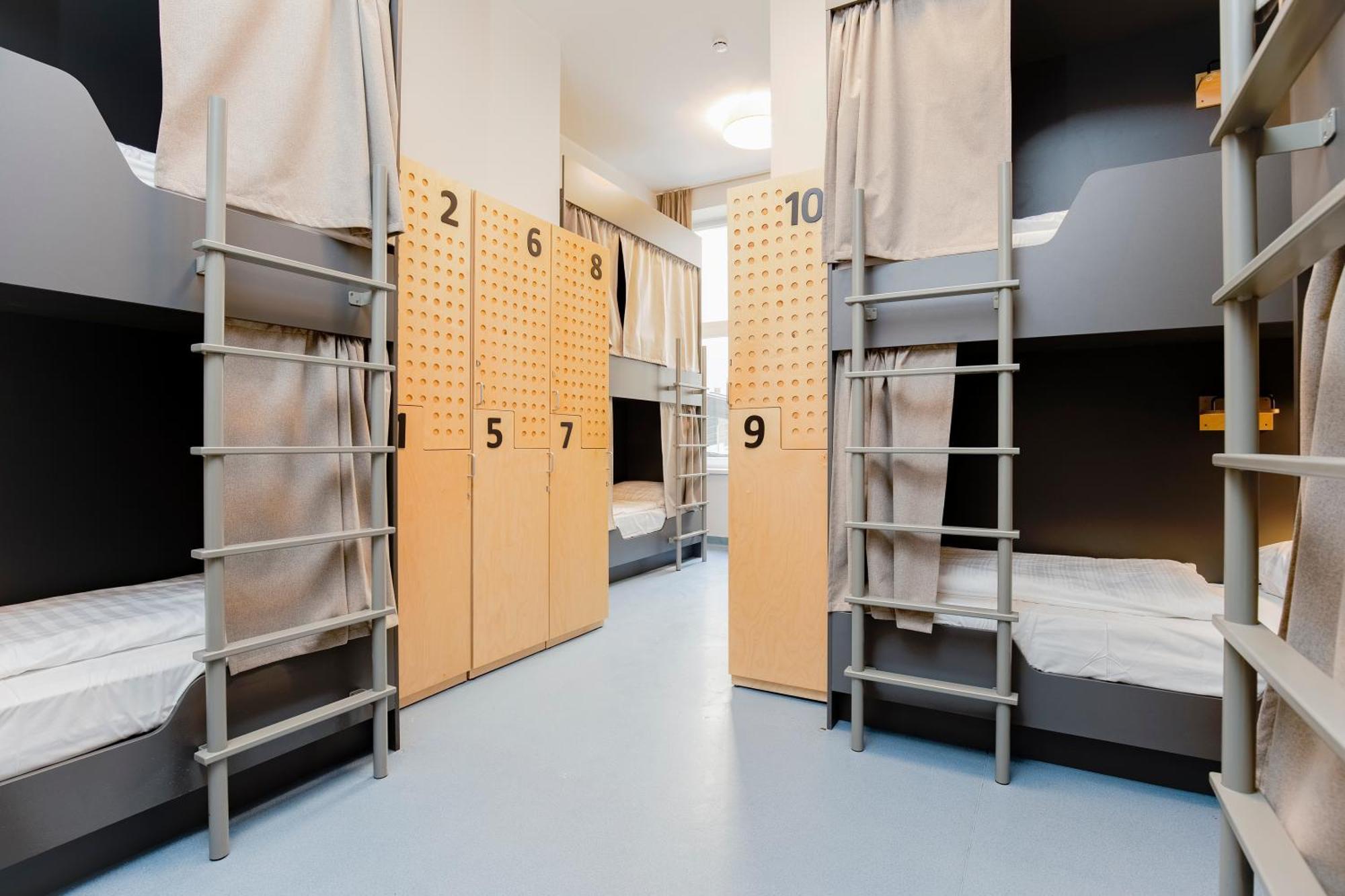 Bed 10-Bed Mixed Dormitory Room,1739642974:JPEG