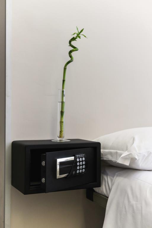 Posto in Dormitorio Misto da 6 Letti con Bagno Interno