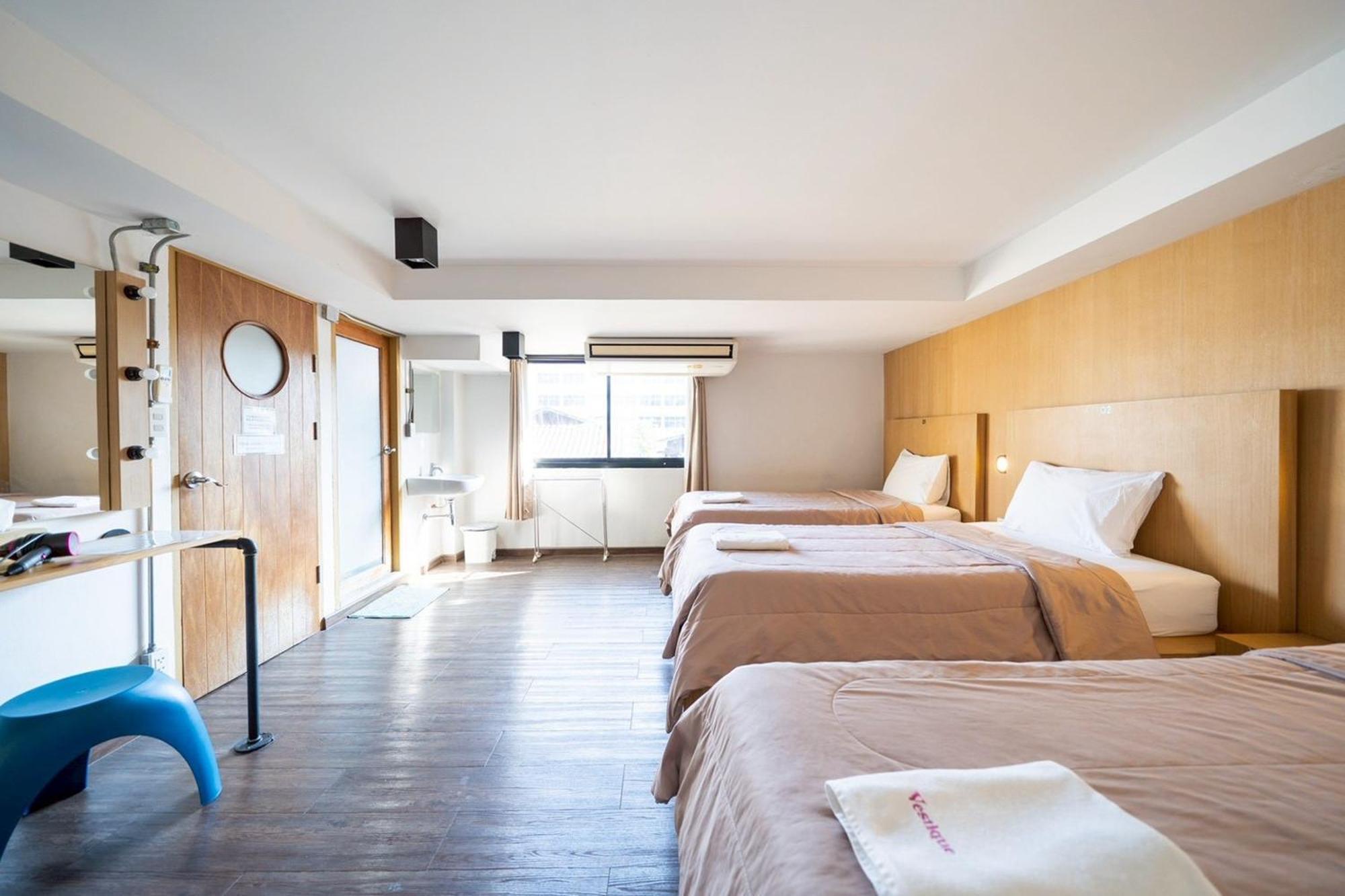 Triple Room with Private Bathroom,1743114500:JPEG