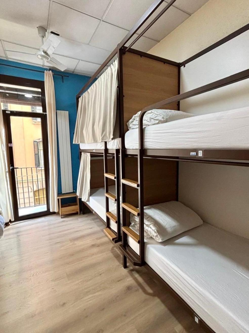 Bed Mixed Dormitory Room 10-Bed