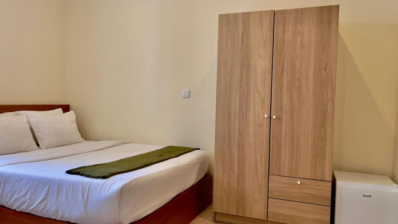 Basic Triple Room