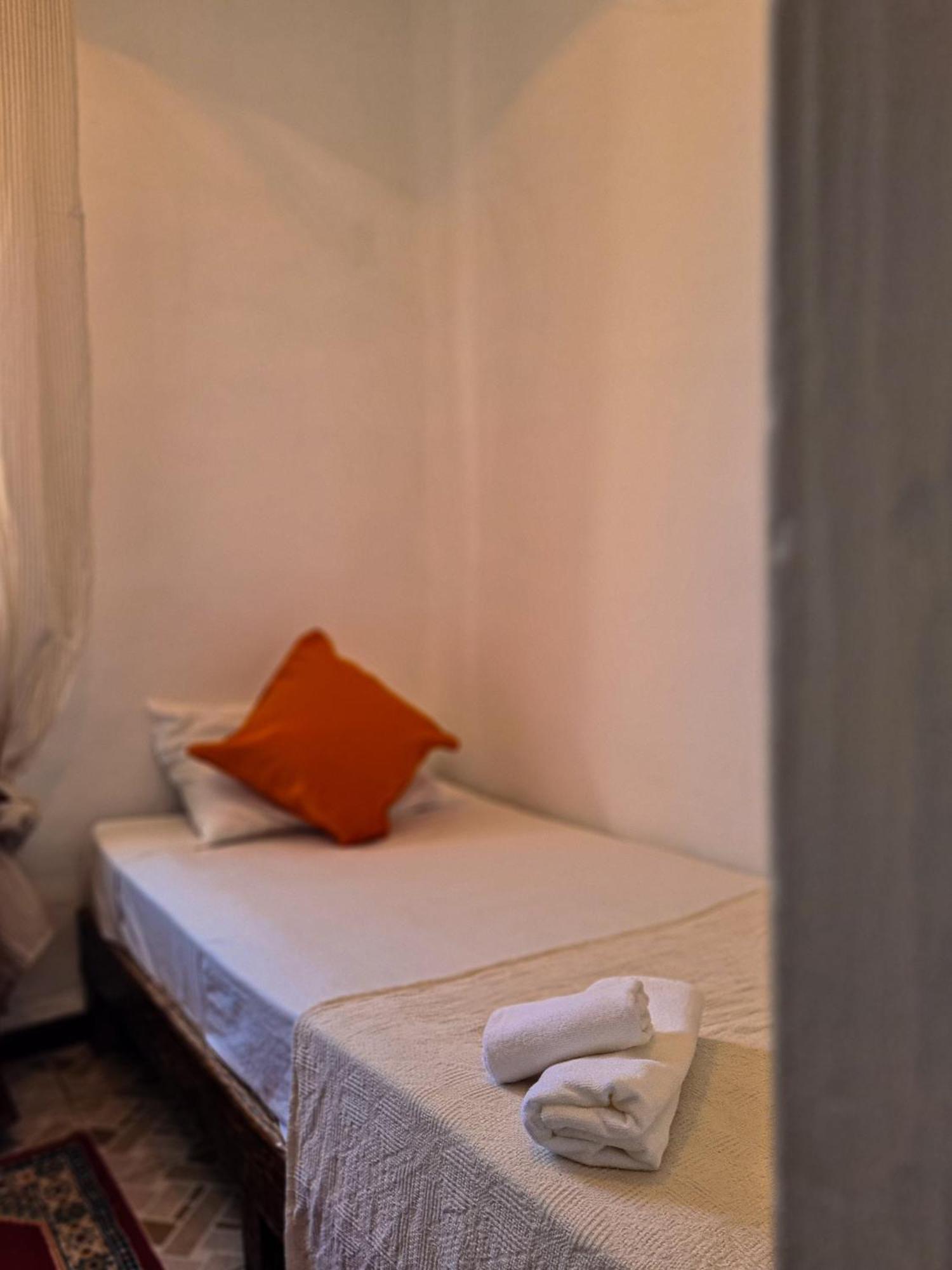 Camera Singola Standard con Bagno in Comune