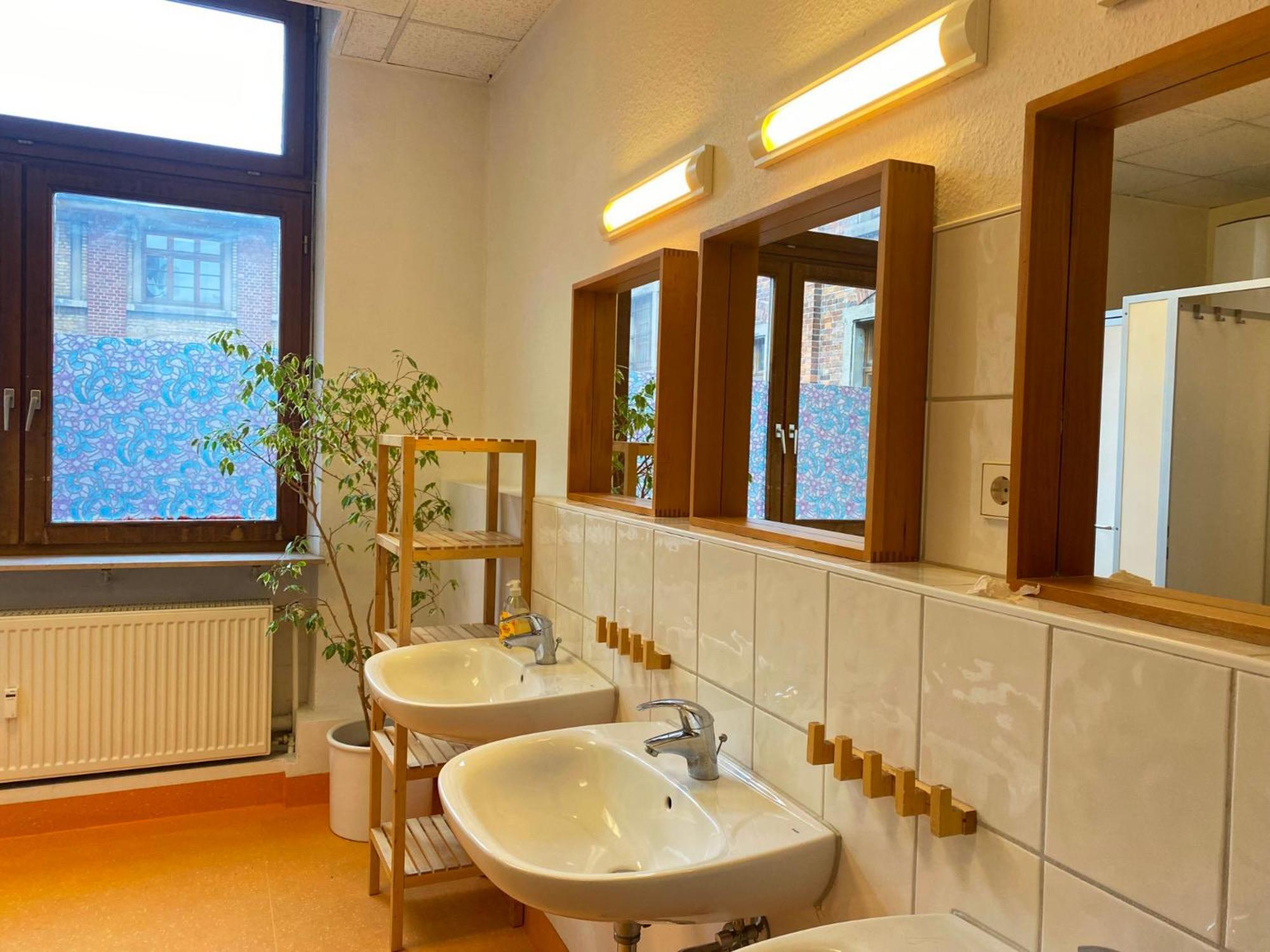 Zweibettzimmer mit Gemeinschaftsbad