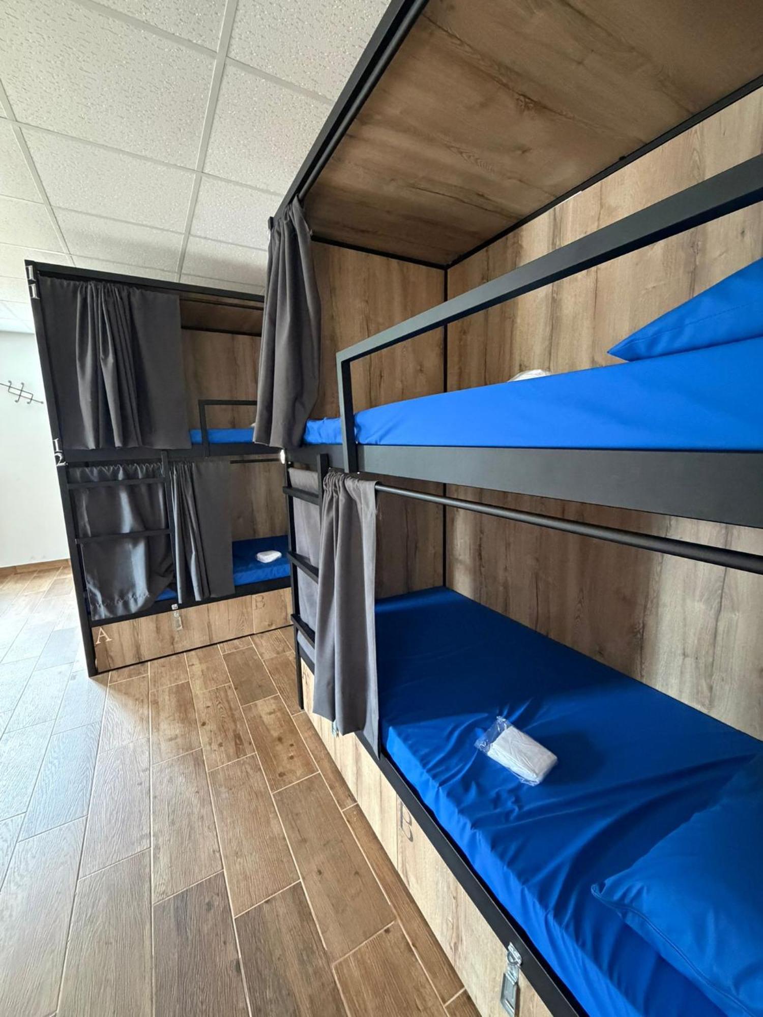 Bed 10-Bed Mixed Dormitory Room