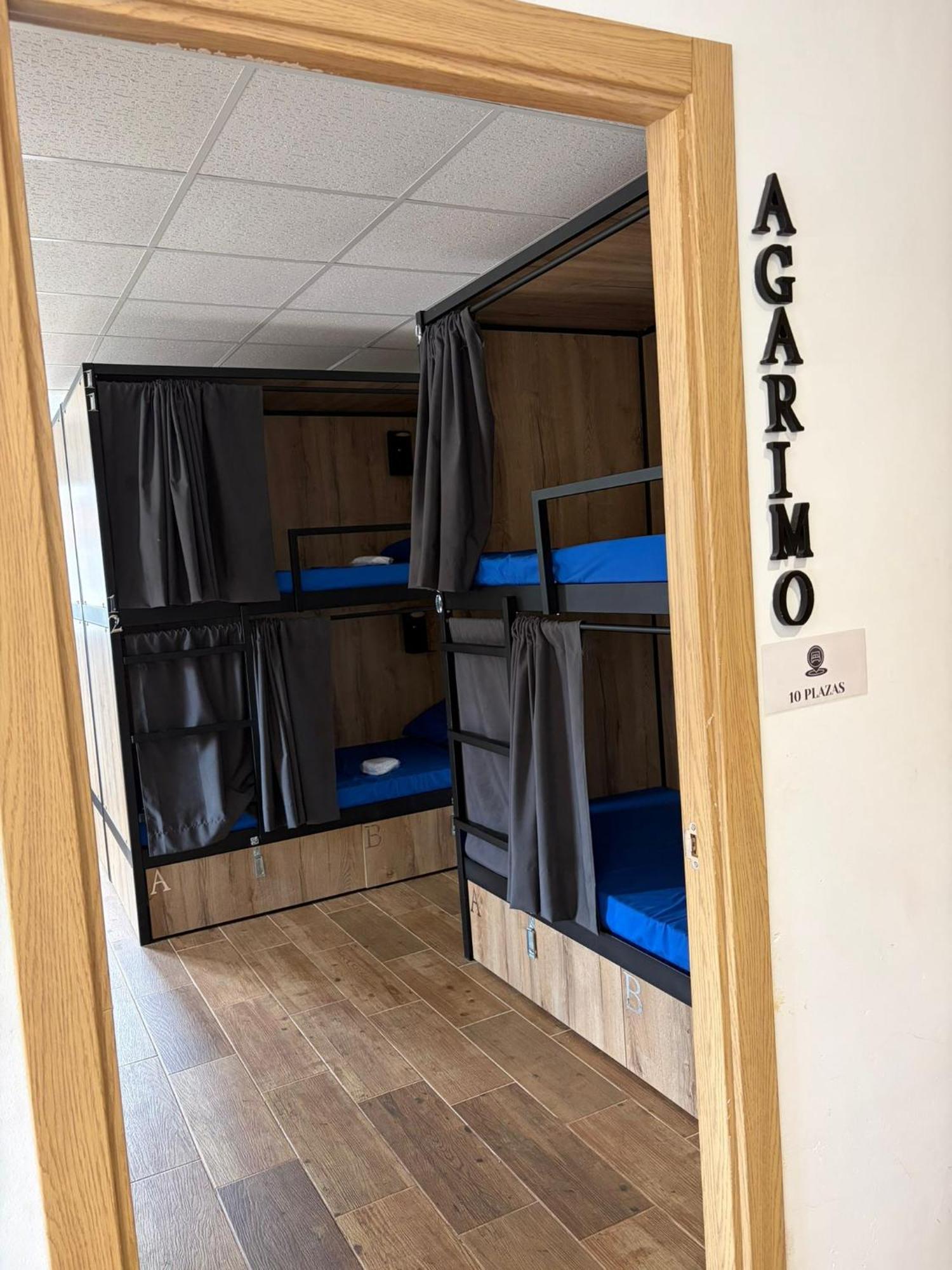 Bed 10-Bed Mixed Dormitory Room