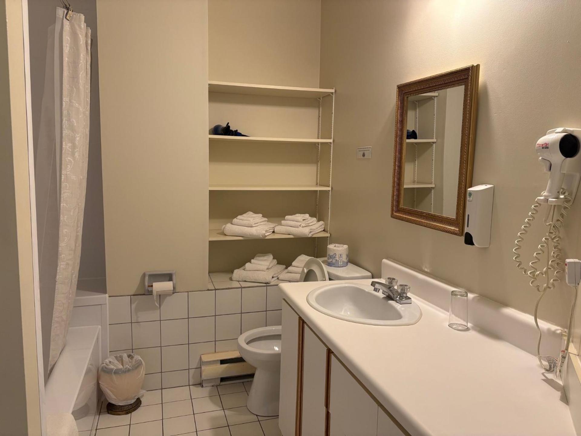 Comfort Quadruple Room