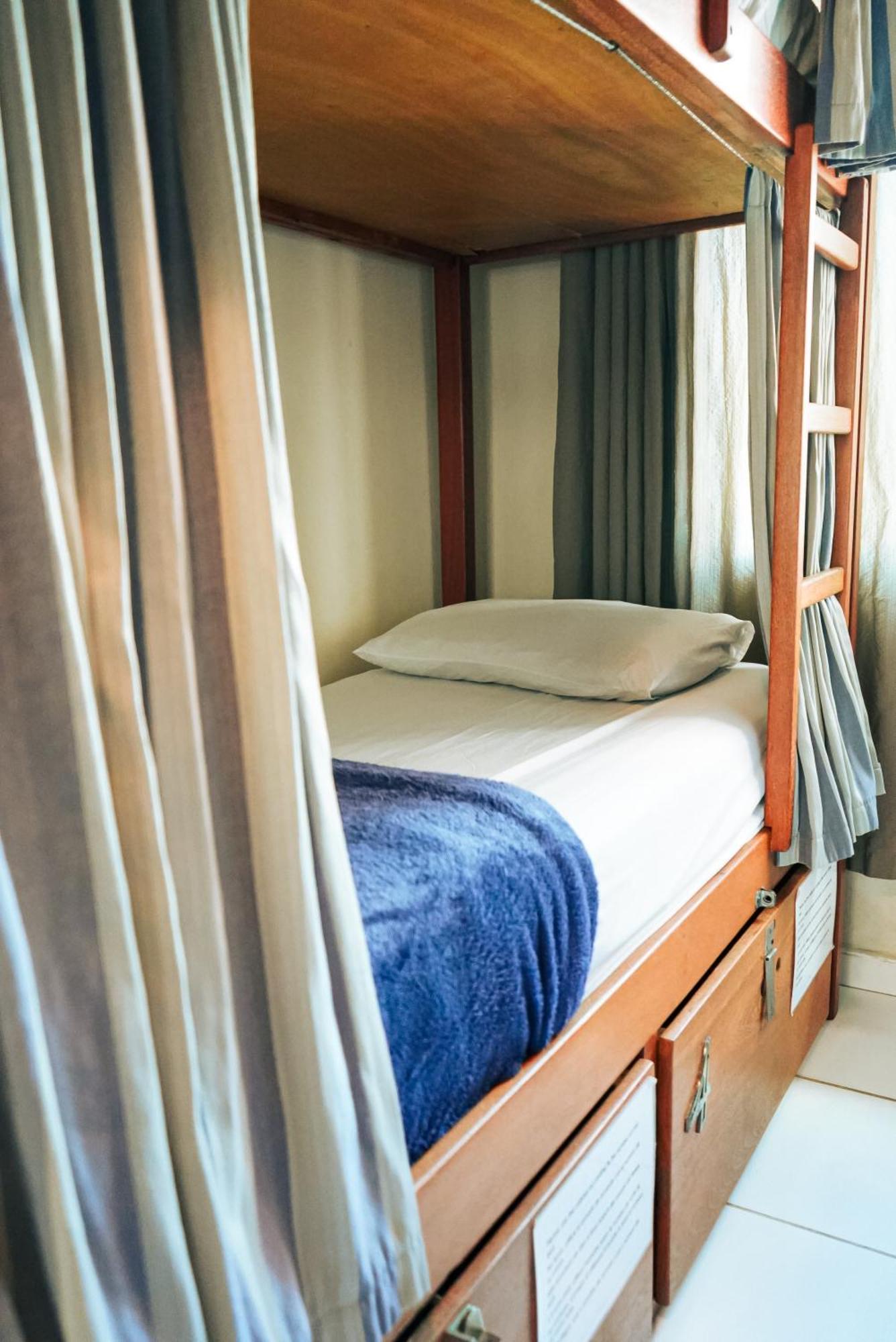 Bed 6-Bed Mixed Dormitory Room