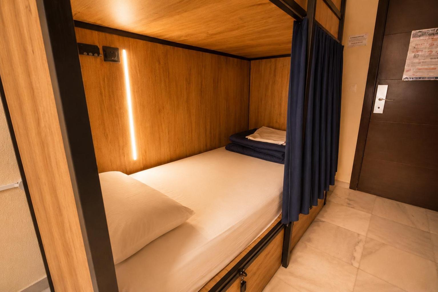 Bed in 4-Bed Mixed Dormitory Room