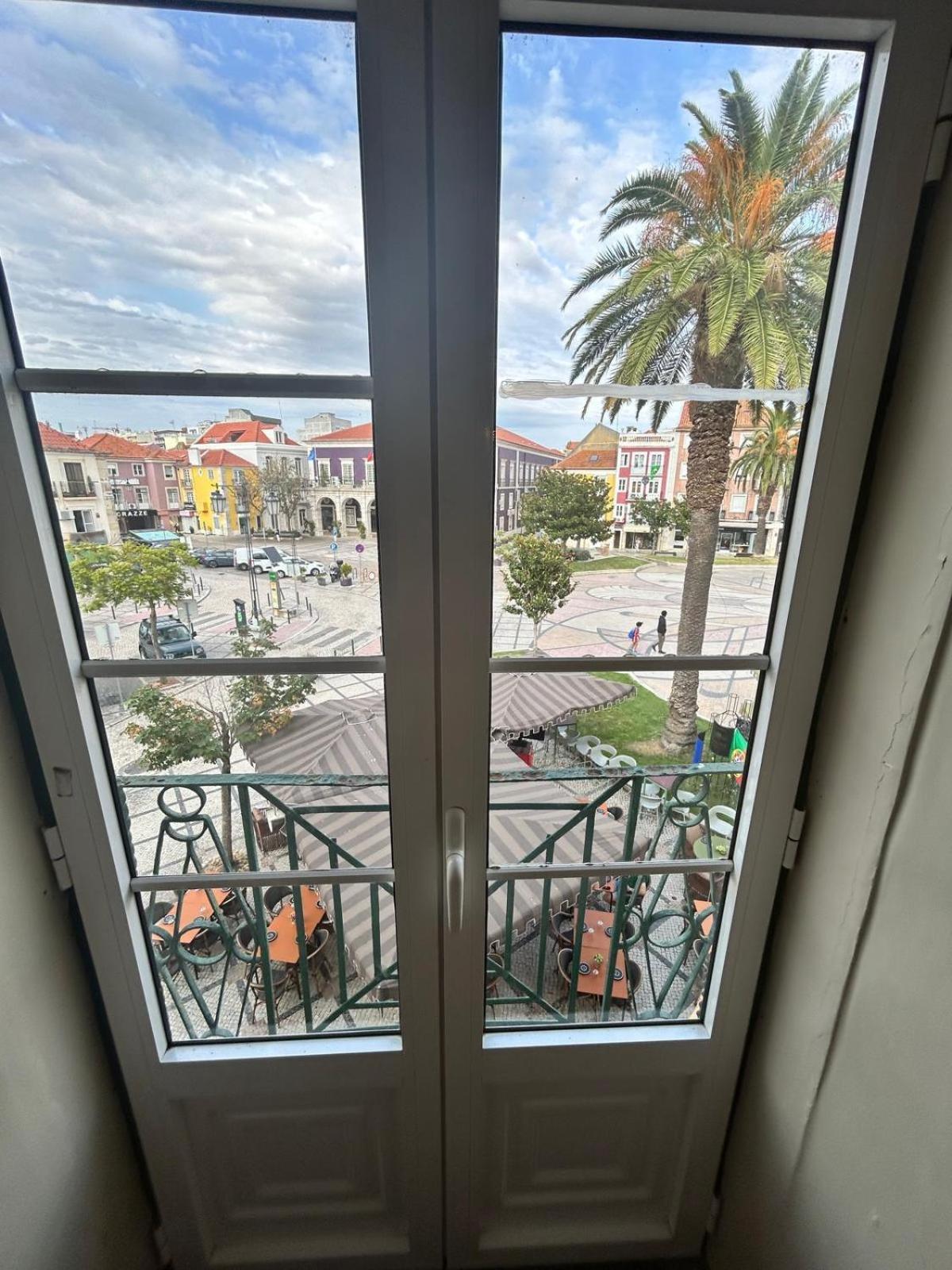 Studio Balcony