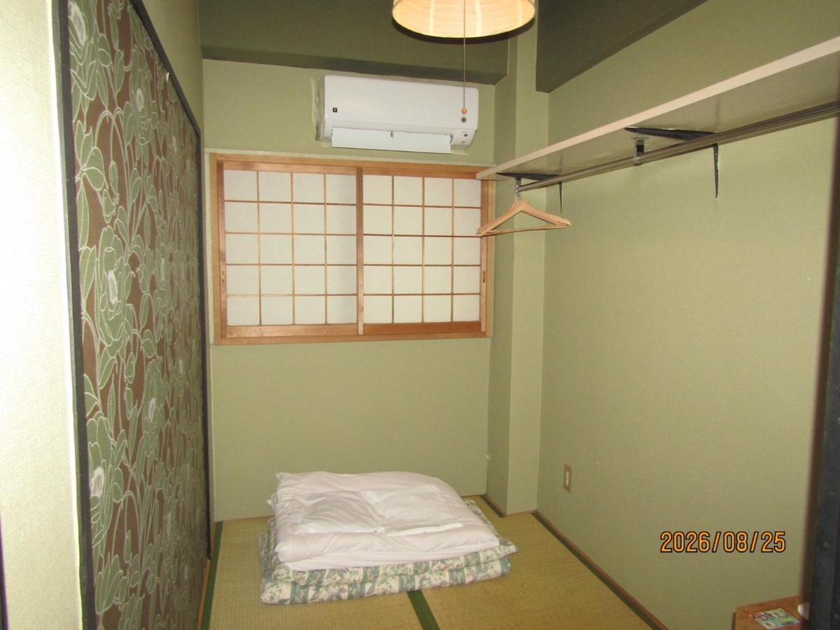 Japanese-Style Twin Room