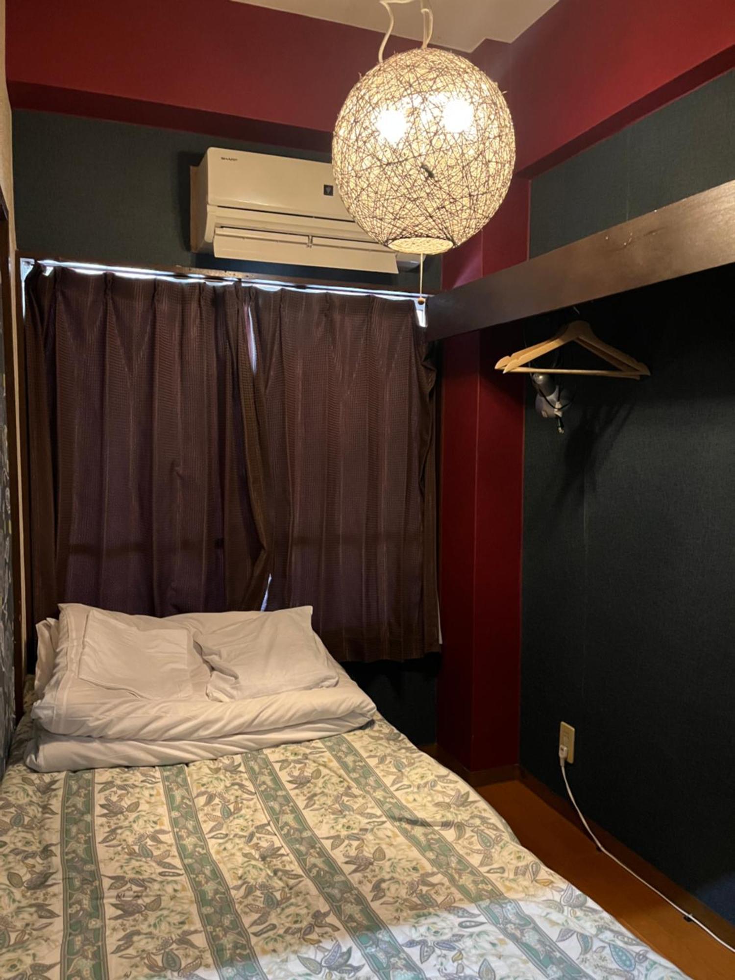 Single Room Shared Shower Toilet