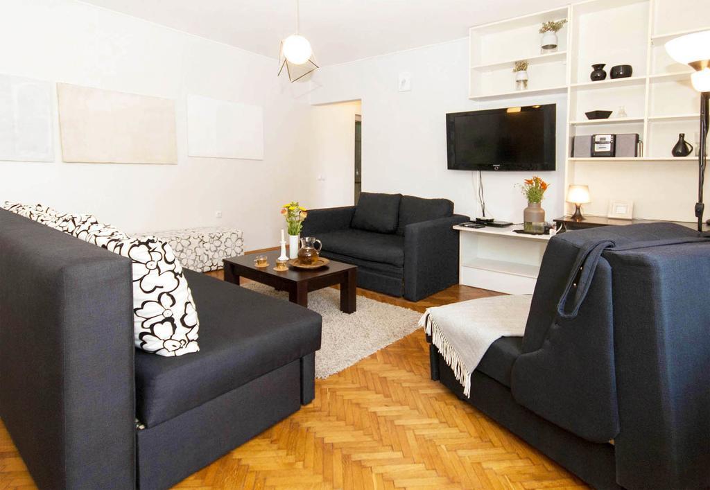 Bunk Bed in 4-Bed in Mix  Dorm City view unit no.1