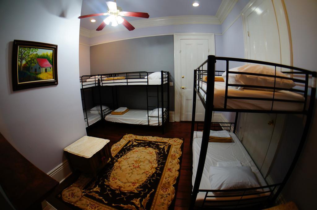 Bed 6-Bed Female Dormitory Room,665106051:JPEG