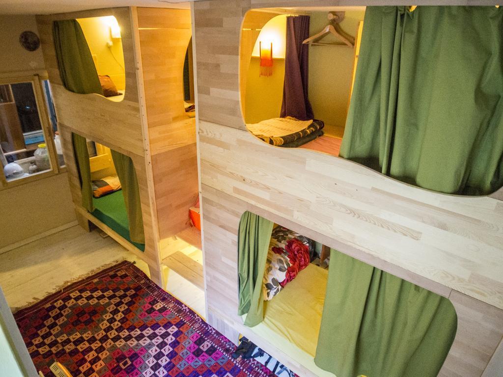 Capsule Bed in 4-Bed Mixed Dormitory Room,207397561:JPEG