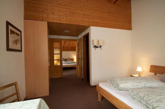 Vierbettzimmer