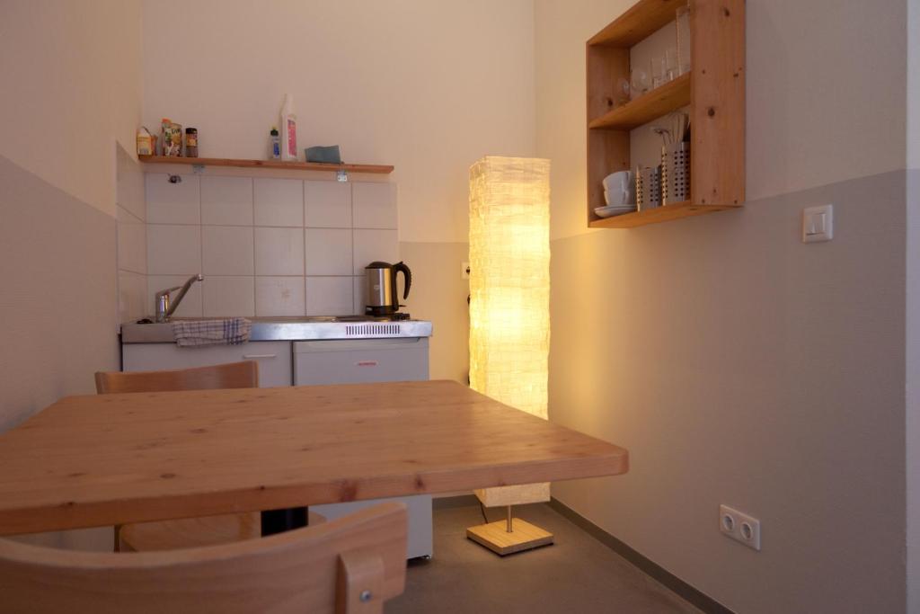Studio Apartment,25229910:JPEG