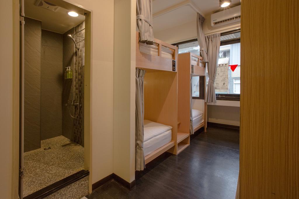 Superior Single Bed Mixed Dormitory Room,265814009:JPEG