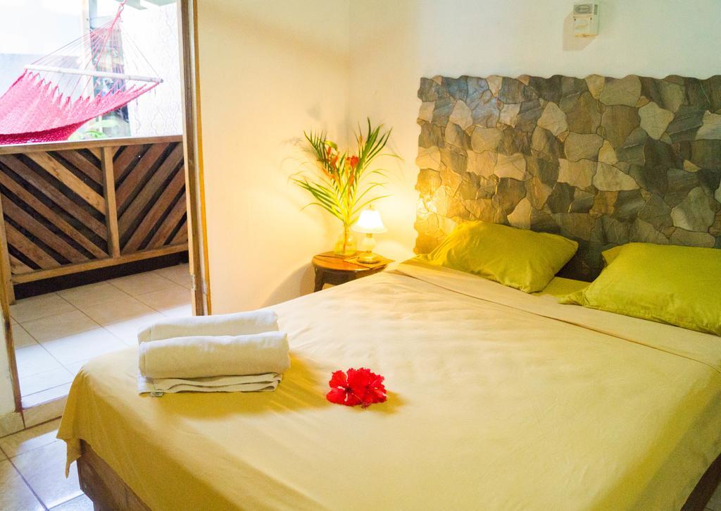 Double Room with Private Bathroom,650142453:JPEG