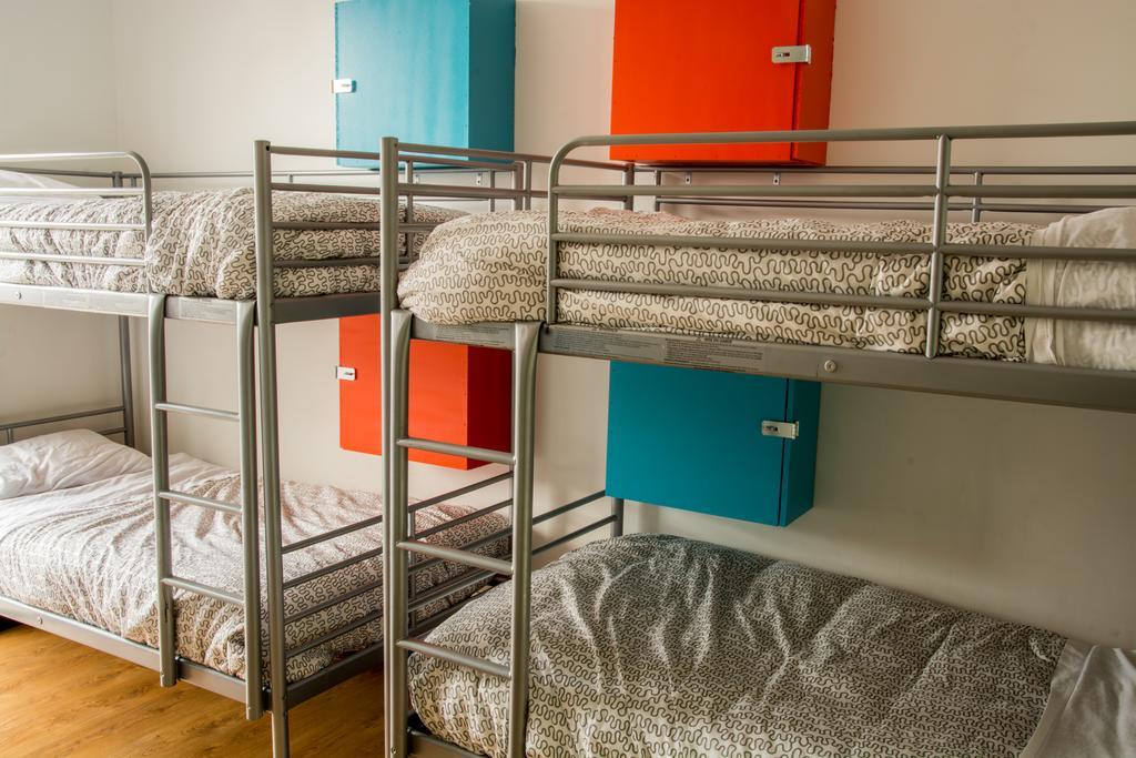Bed in 6-Bed Mixed Dormitory Room
