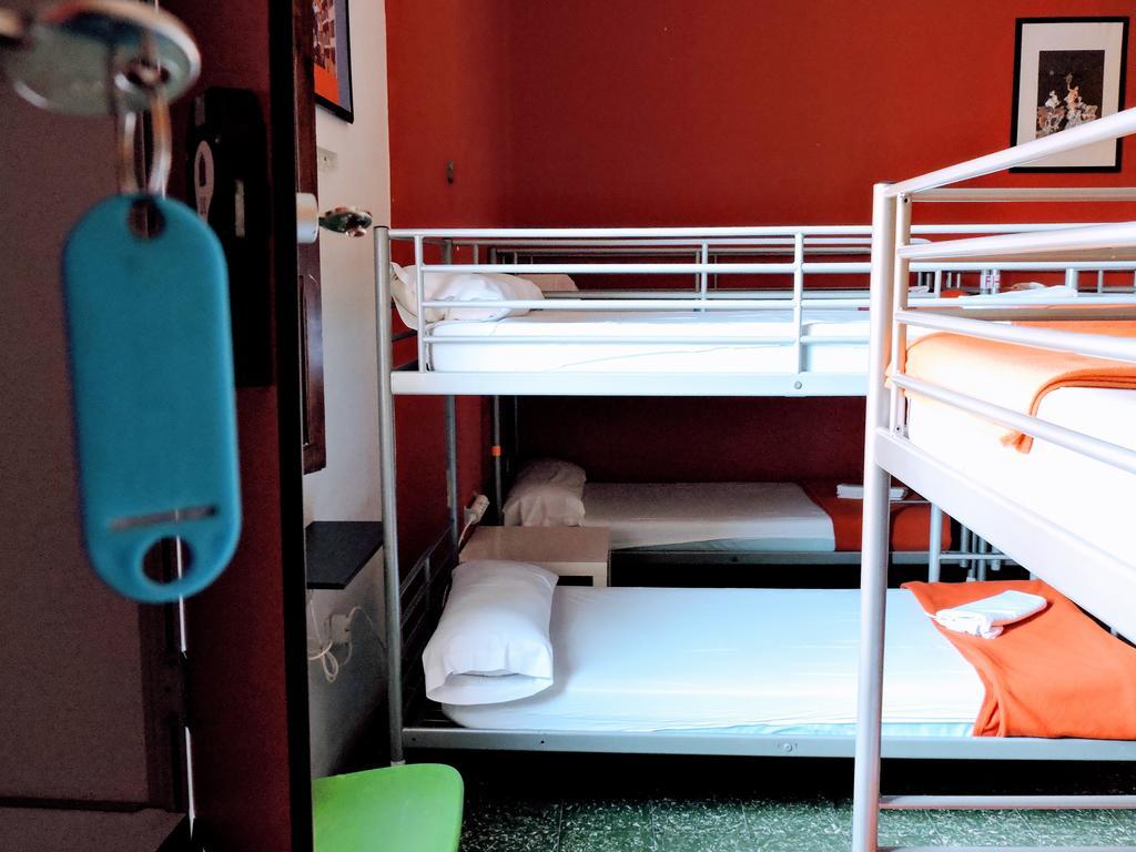 Bed 6-Bed Mixed Dormitory Room