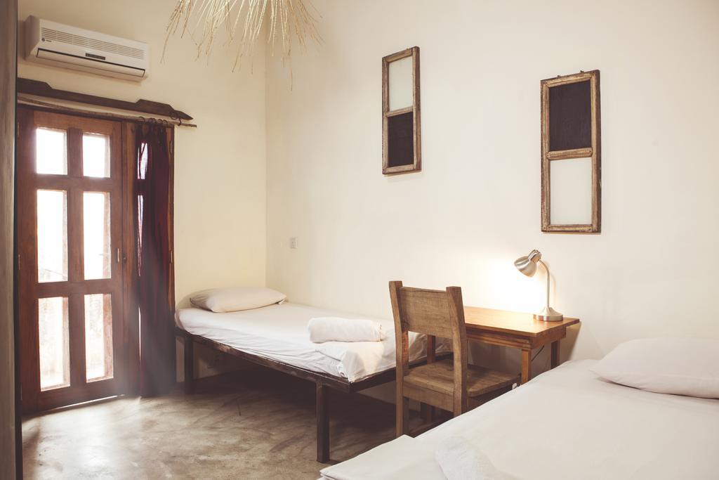 Twin Room with Private Bathroom,403916415:JPEG