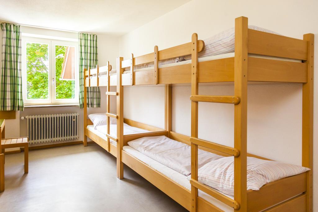 Quadruple Room with Shared Bathroom,758057362:JPEG