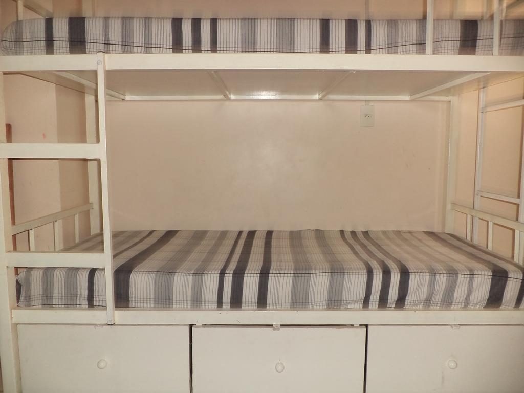 Bed 15-Bed Mixed Dormitory Room