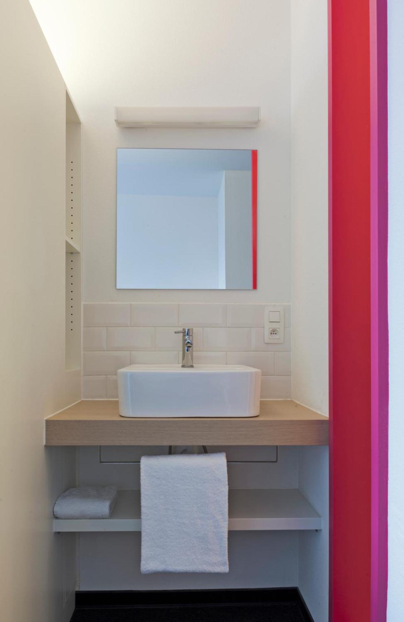 Double Room,1704987915:JPEG
