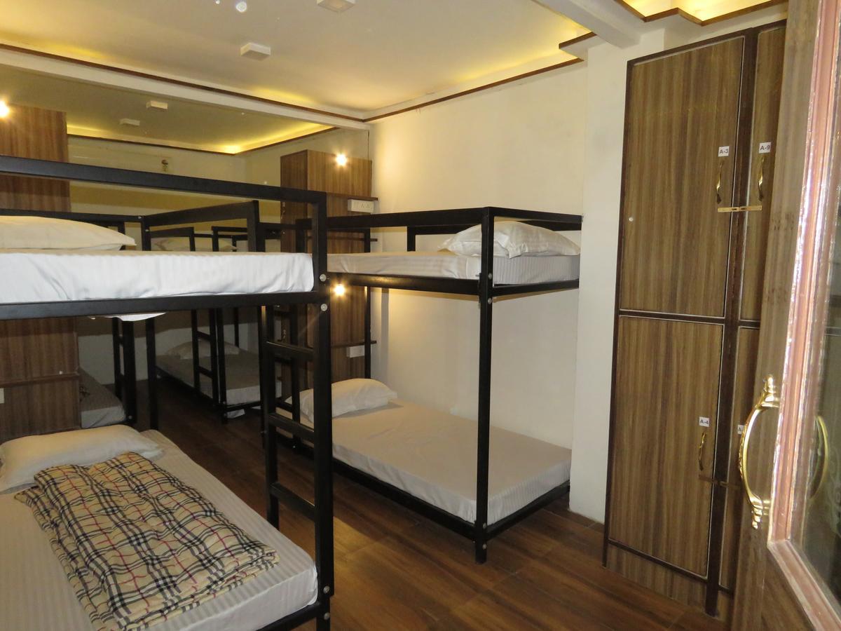Bed in 10-Bed Mixed Dormitory Room
