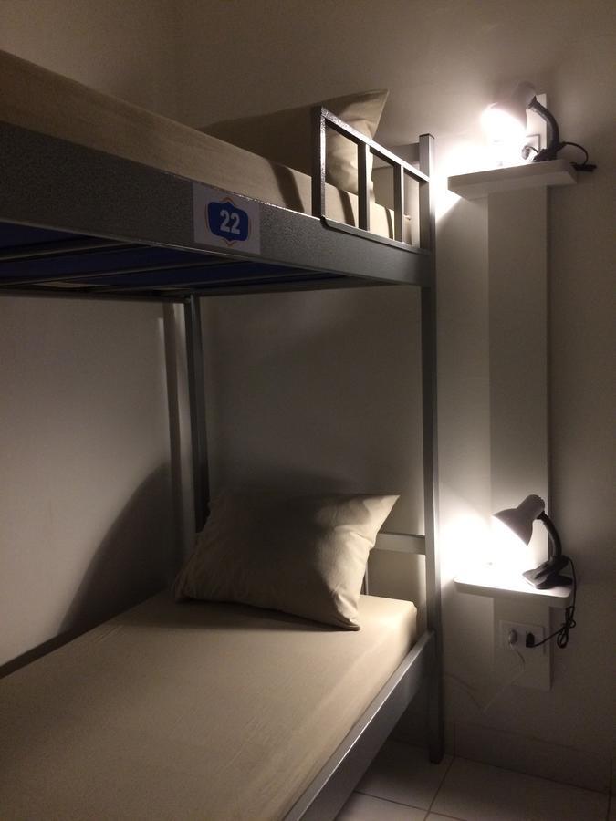 Bed 8-Bed Mixed Dormitory Room