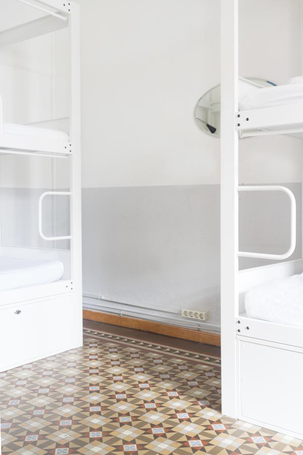 Bed 4-Bed Mixed Dormitory Room