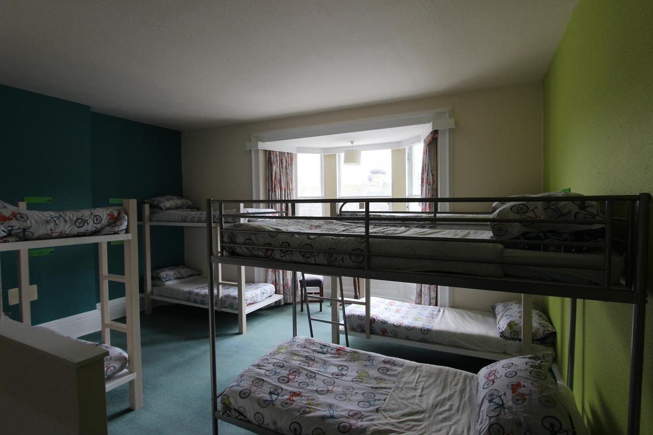 Bed 8-Bed Mixed Dormitory Room