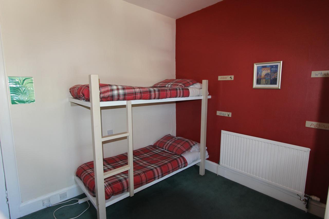 Bed 6-Bed Male Dormitory Room