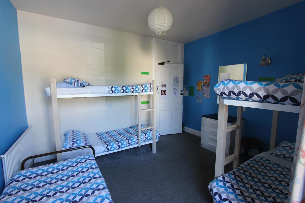 Bunk Bed Mixed Dormitory Room