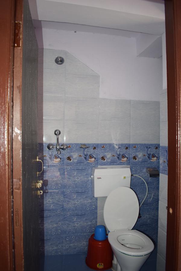 Basic Triple Room